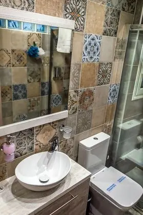 Apart Daire, Balkon (3 Nefeli)