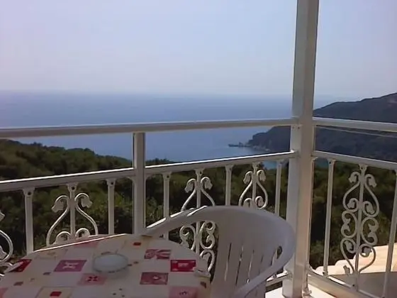 Tek Büyük Yataklı Oda, Deniz Manzaralı