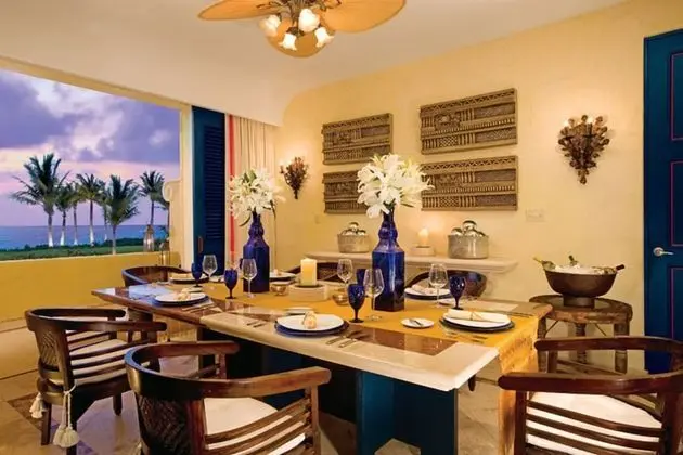 Butler Ocean Front Two Bedroom Governor Suite