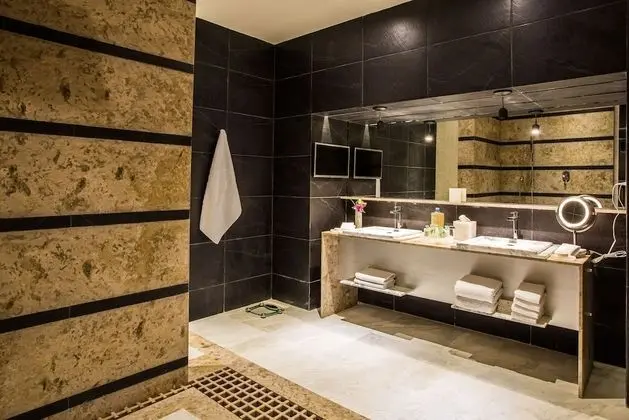 Impression Ocean Front One Bedroom Suite with Plunge Pool