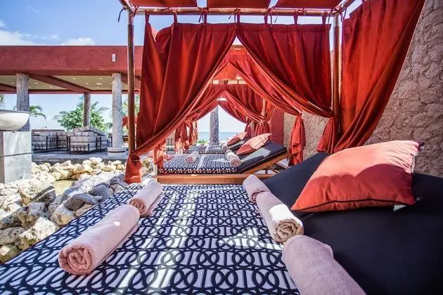 Impression Ocean Front One Bedroom Suite with Plunge Pool