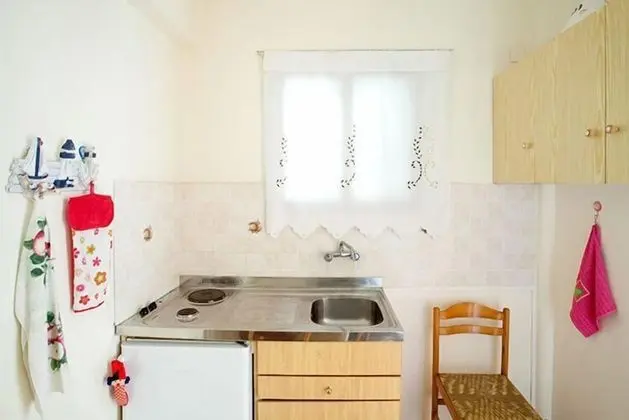 Stüdyo, Bahçe Manzaralı
