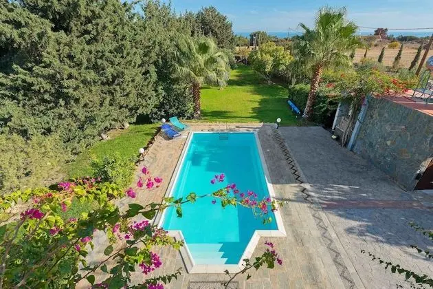 Villa, 5 Yatak Odası, Kişiye Özel Havuzlu