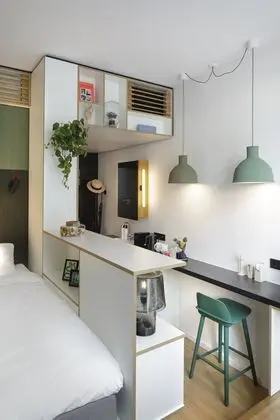 Zoku Room