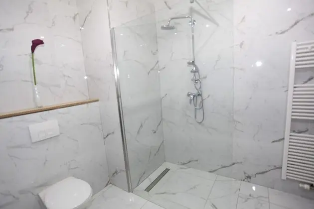 Comfort Oda, 1 Büyük (Queen) Boy Yatak ve Çekyat (with private sauna)