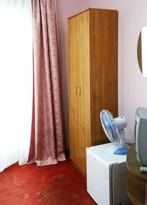 Economy Tek Büyük Yataklı Oda, Ortak Banyo