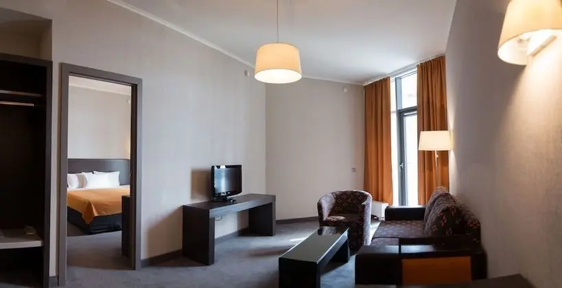 Apart Daire, 1 Çift Kişilik Yatak