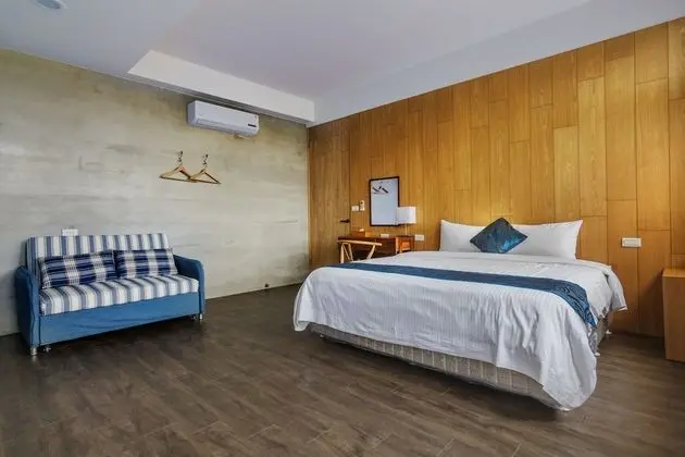 Tek Büyük Yataklı Oda, Balkon, Avlu Manzaralı (Qin Lan)