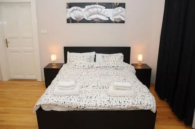 Apart Daire, 2 Yatak Odası (Callas Opera, Dalszinhaz utca 10)