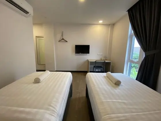 Deluxe Twin Single Room