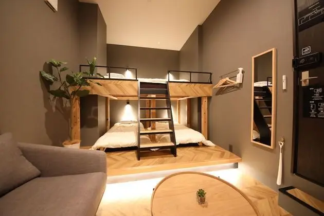 Comfort Dört Kişilik Oda, Sigara İçilmez (2 Single Beds and 1 Double Bed)