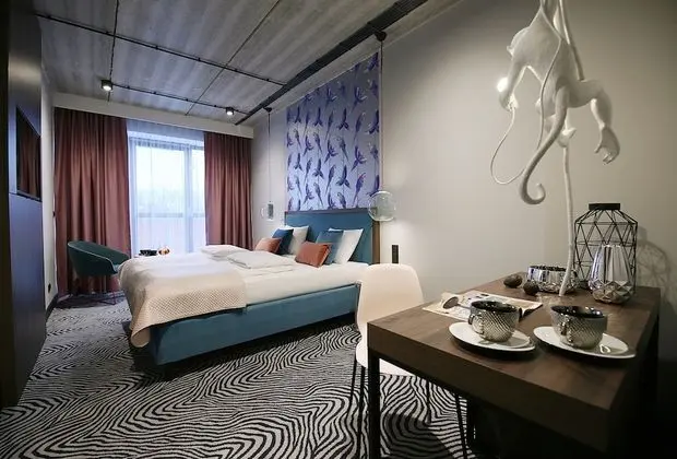Deluxe Tek Büyük Yataklı Oda, Balkon