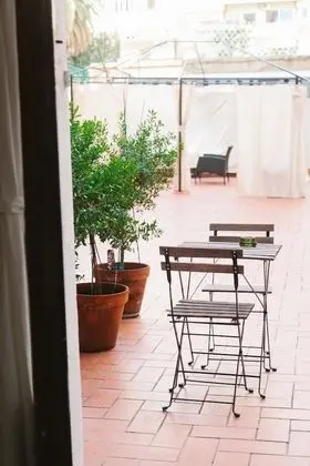 Tek Büyük Yataklı Oda, Teras