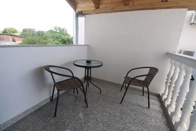 Apart Daire (Zora - garden terrace and grill - A5()