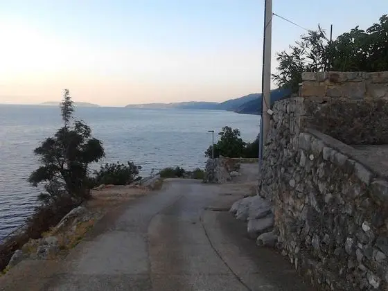 Ev (Two Bedroom Holiday Home with Terrace)