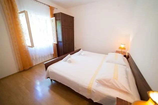 Apart Daire (Zora - with large garden terrace - A()