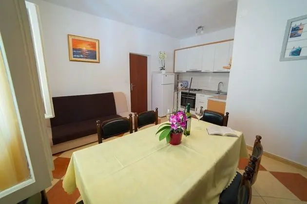 Apart Daire (Zora - with large garden terrace - A()