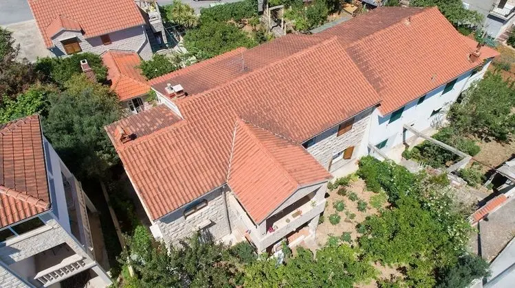 Apart Daire (Zora - with large garden terrace - A()