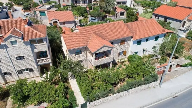 Apart Daire (Zora - with large garden terrace - A()