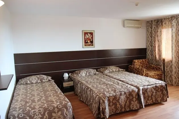 Standard Üç Kişilik Oda