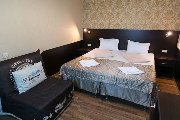 Standard Tek Büyük veya İki Ayrı Yataklı Oda, Balkon