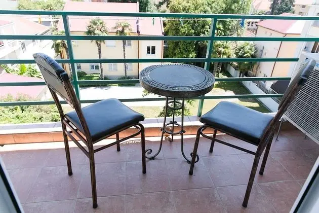 Standard Tek Büyük veya İki Ayrı Yataklı Oda, Balkon