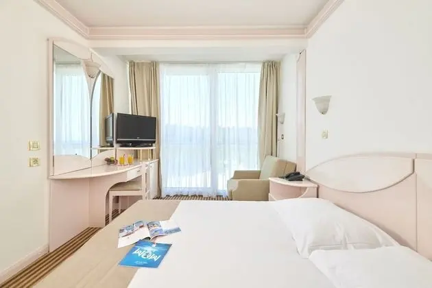 Classic room, Sea side - Family