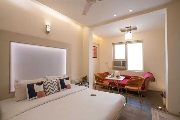 Deluxe Tek Büyük Yataklı Oda