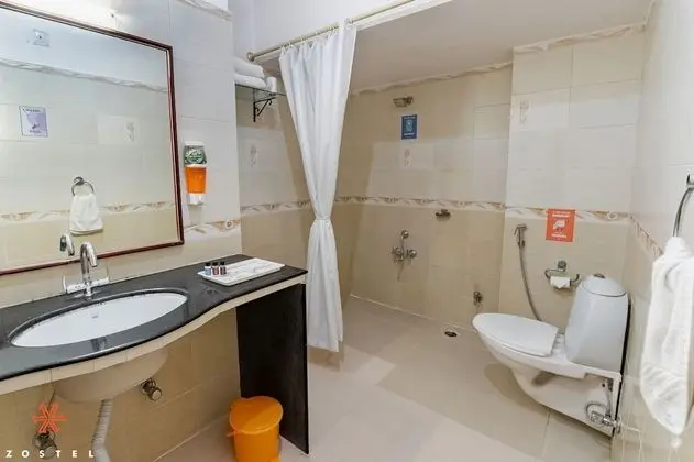 Deluxe Tek Büyük Yataklı Oda, 1 Büyük (Queen) Boy Yatak, Göl Manzaralı