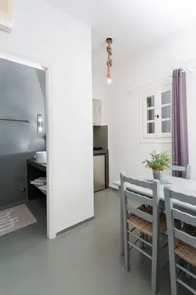 Apart Daire Female Room