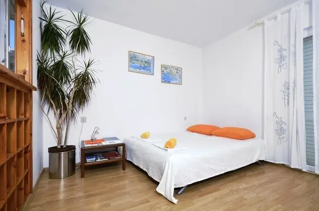 Apart Daire (Zrine - comfortable with a balcony - )