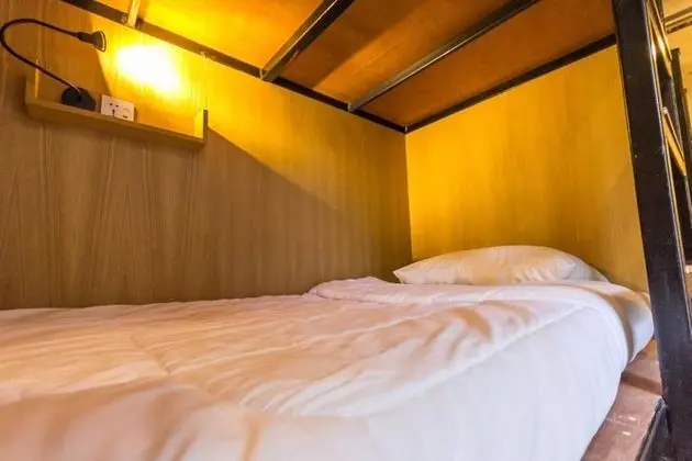 Ortak Ranzalı Oda, Sadece kadınlar için