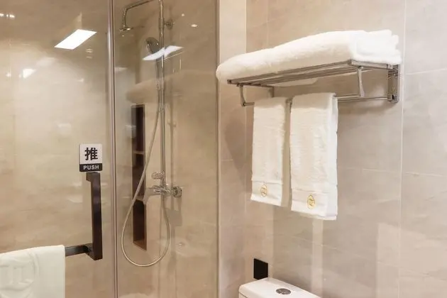 Exclusive Tek Büyük Yataklı Oda