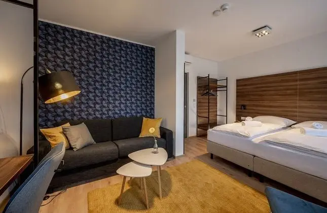 Deluxe Üç Kişilik Oda