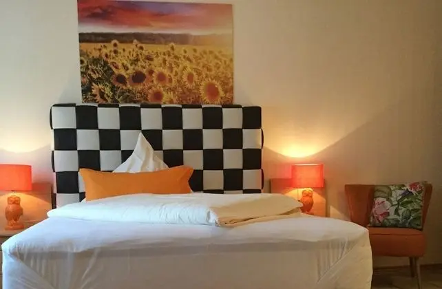 Deluxe Tek Büyük Yataklı Oda, Bahçe Manzaralı