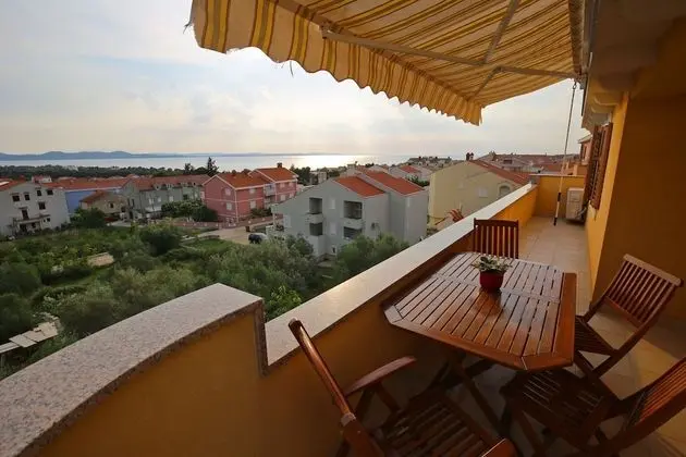 Deluxe Apart Daire, 3 Yatak Odası, 2 Banyolu, Denize Bakan
