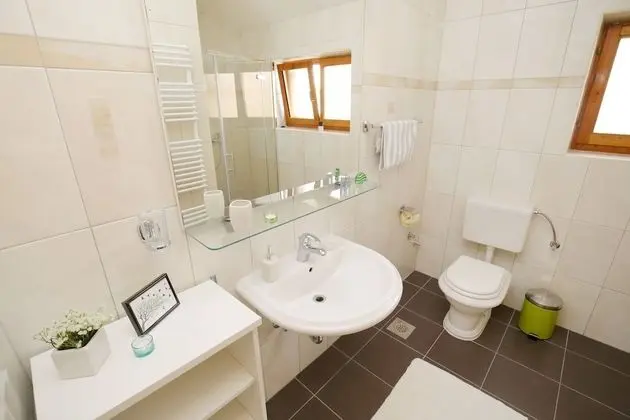 Deluxe Apart Daire, 3 Yatak Odası, 2 Banyolu, Denize Bakan