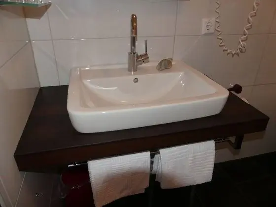 Tek Büyük Yataklı Oda, Balkon