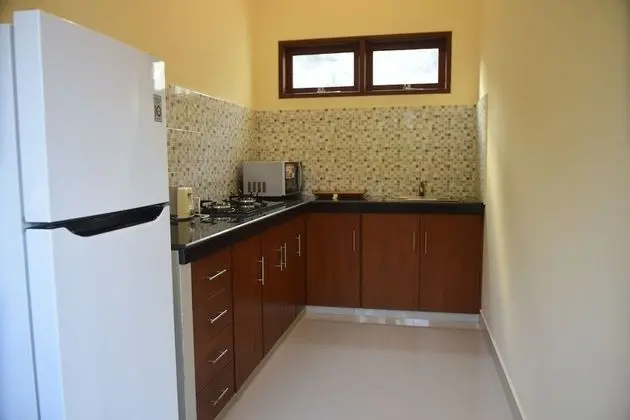 Stüdyo, Mutfak, Havuz Manzaralı