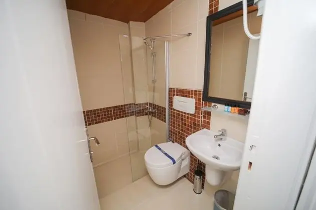 Standart Oda, Dağ Manzaralı, Balkonlu