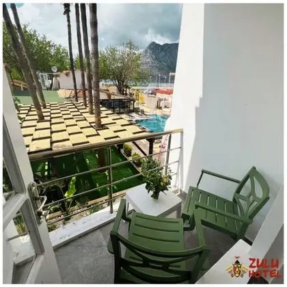 Standart Oda, Deniz Manzaralı, Balkonlu