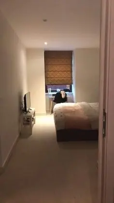 Tek Büyük Yataklı Oda, Banyolu/Duşlu