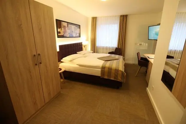 Comfort Tek Büyük Yataklı Oda