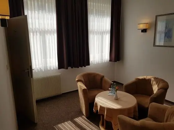 Economy Üç Kişilik Oda