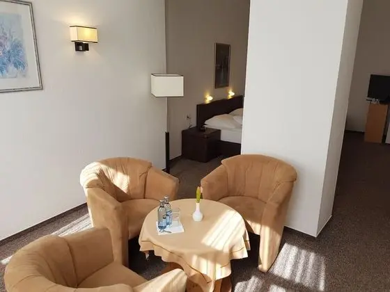 Economy Üç Kişilik Oda