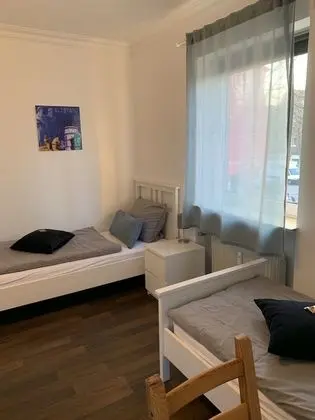 Basic Tek Büyük Yataklı Oda (2)