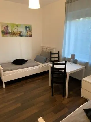 Basic Tek Büyük Yataklı Oda (3)