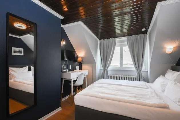 Tek Büyük Yataklı Oda (large)