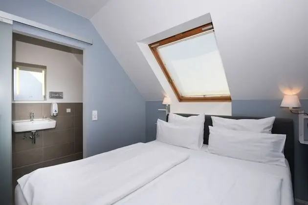 Tek Büyük Yataklı Oda (large)