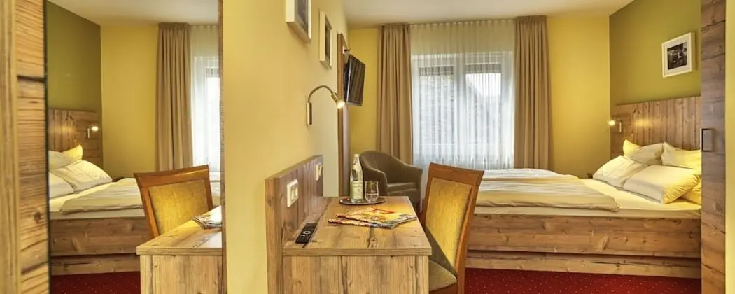 Tek Büyük Yataklı Oda (Small)